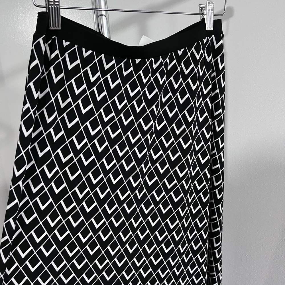 Maxi skirt from White House Black Market size S
